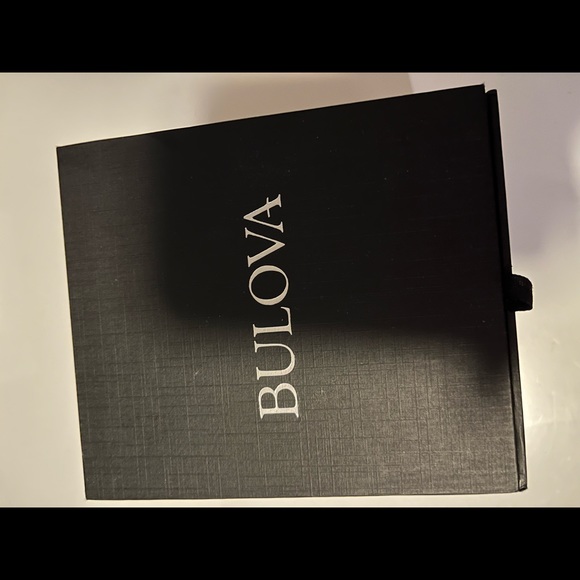 Silver Bulova watch with black face - Picture 7 of 7